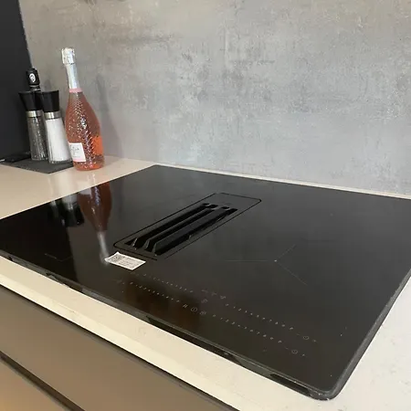 New Renovated 2 Bedrooms Free Parking 5mins Driving Bus To Ons Appartement Stavanger