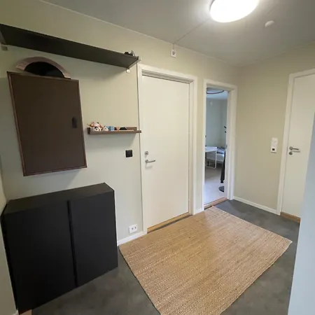 New Renovated 2 Bedrooms Free Parking 5mins Driving Bus To Ons * Stavanger