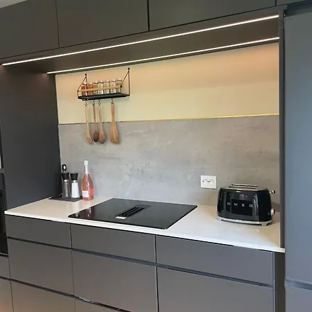 Appartement New Renovated 2 Bedrooms Free Parking 5mins Driving Bus To Ons Stavanger